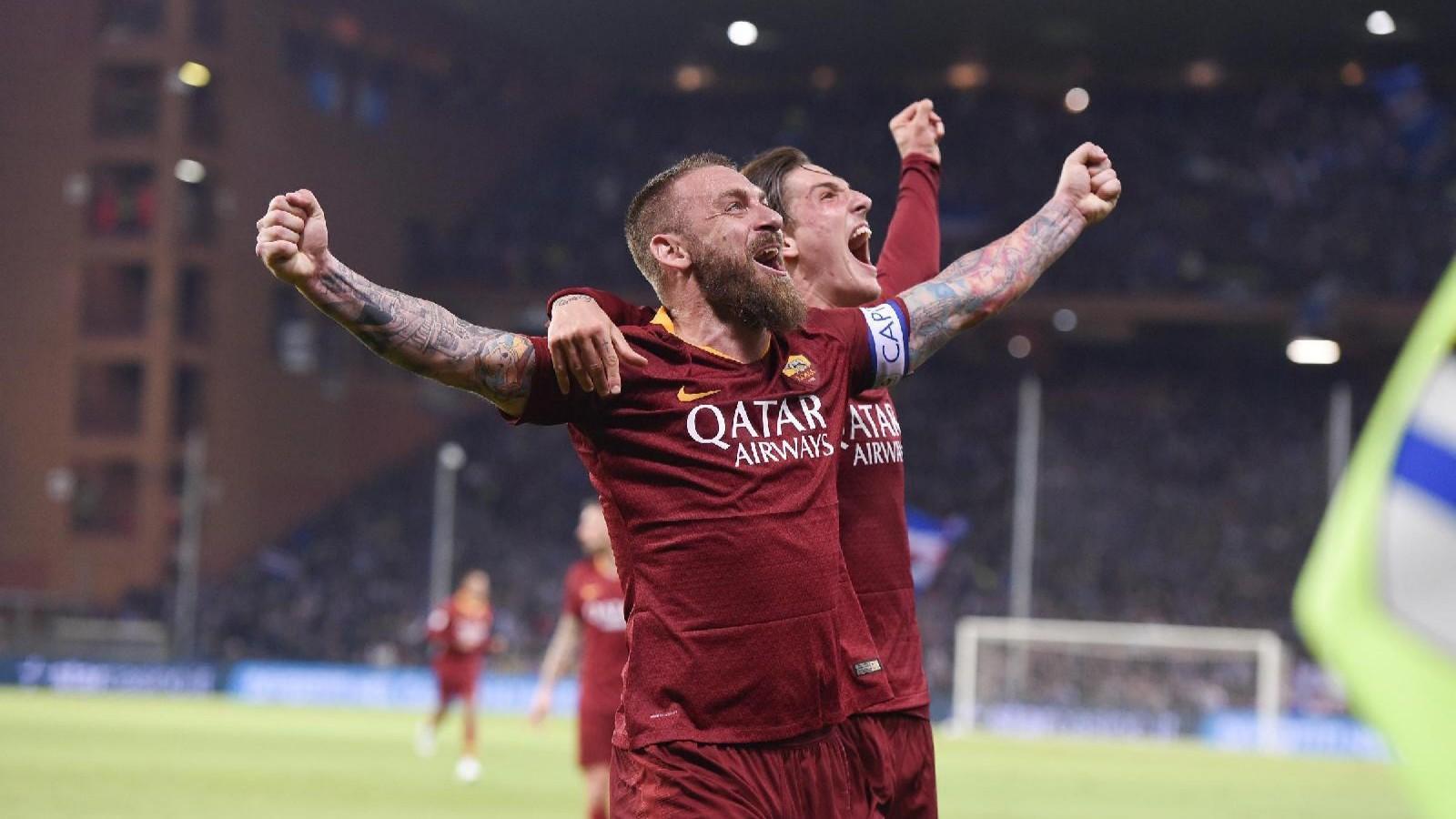 De Rossi e Zaniolo esultano, di LaPresse