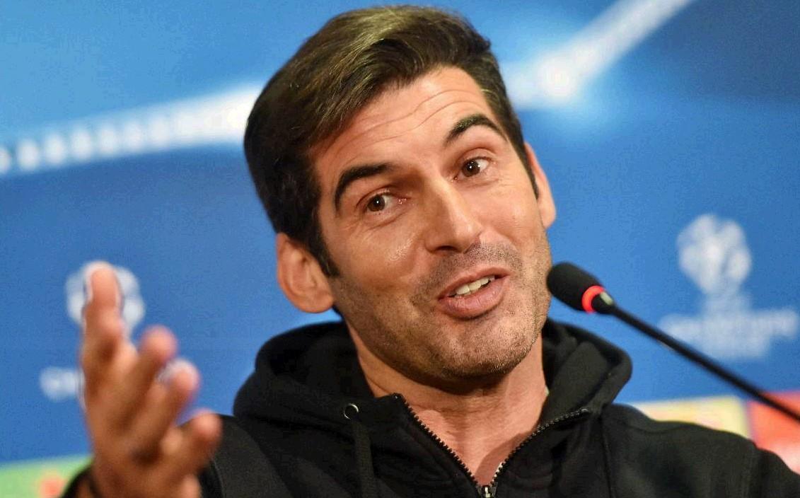 Paulo Fonseca in una conferenza stampa di vigilia di una partita di Champions League