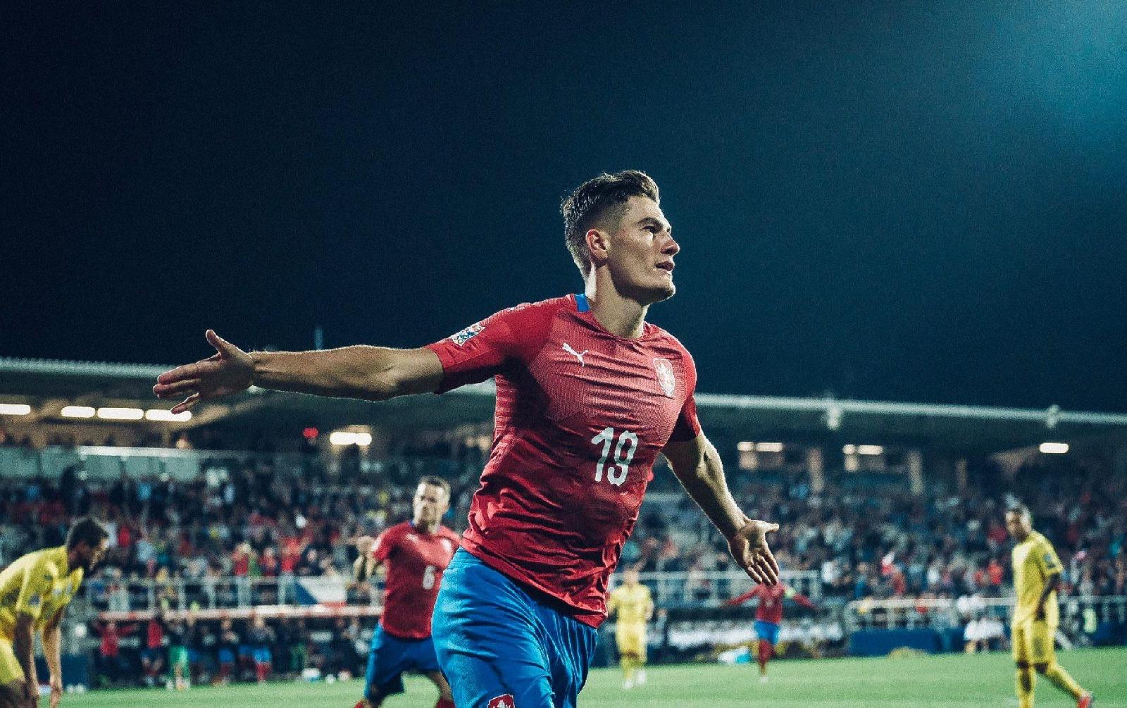 L'esultanza di Patrik Schick dopo il gol contro la Bulgaria