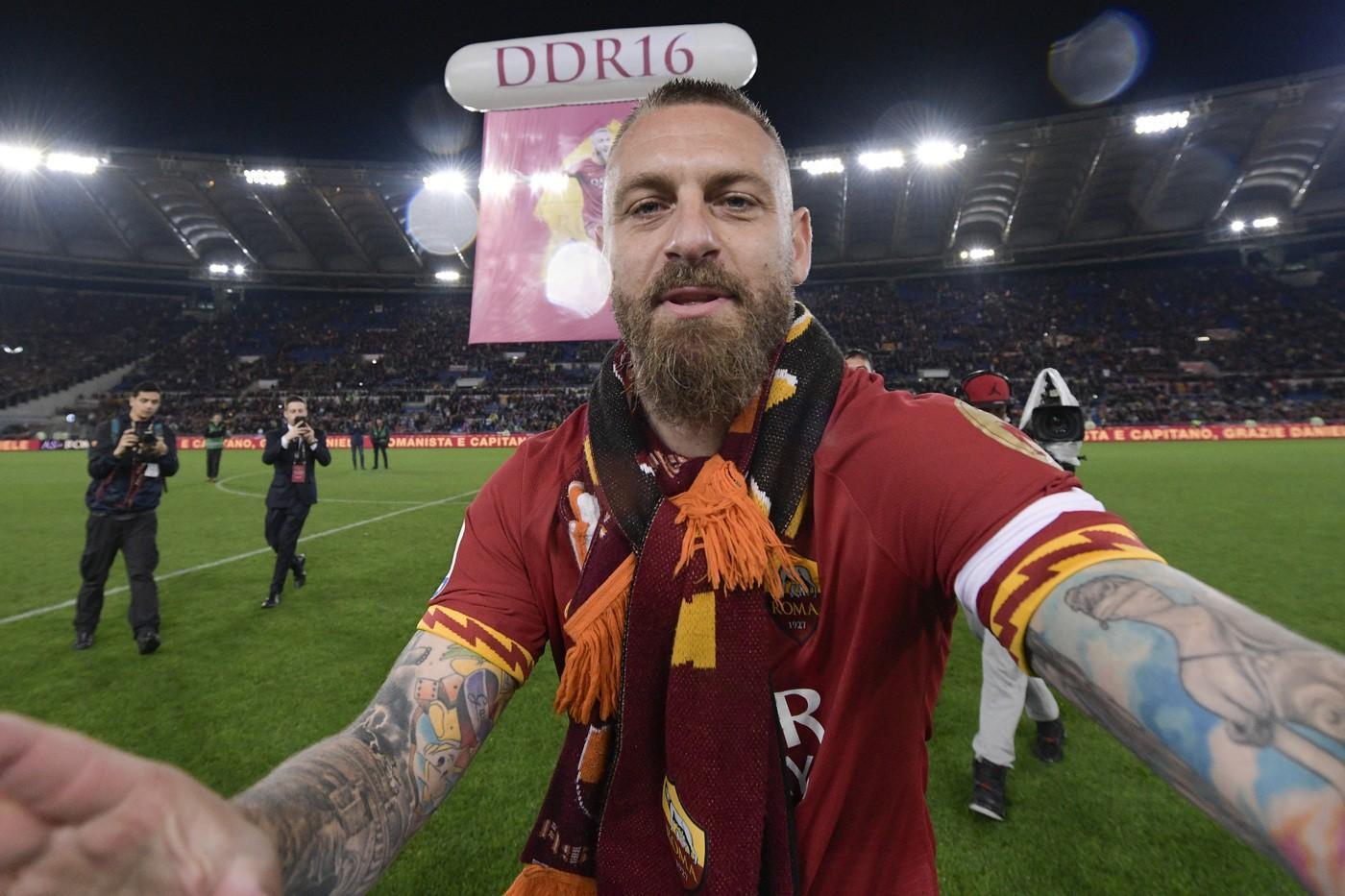 De Rossi dopo l'ultima partita il 26 maggio 2019, di LaPresse