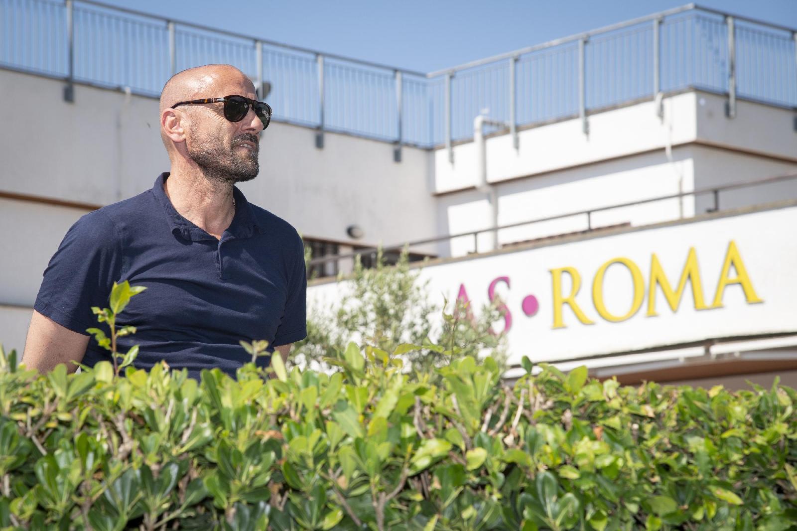 Il ds Gianluca Petrachi nella sua prima visita a Trigoria, di LaPresse