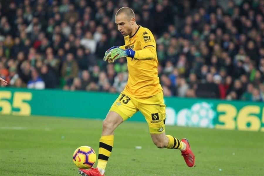 Pau Lopez, il portiere del Betis Siviglia che da tempo interessa alla Roma