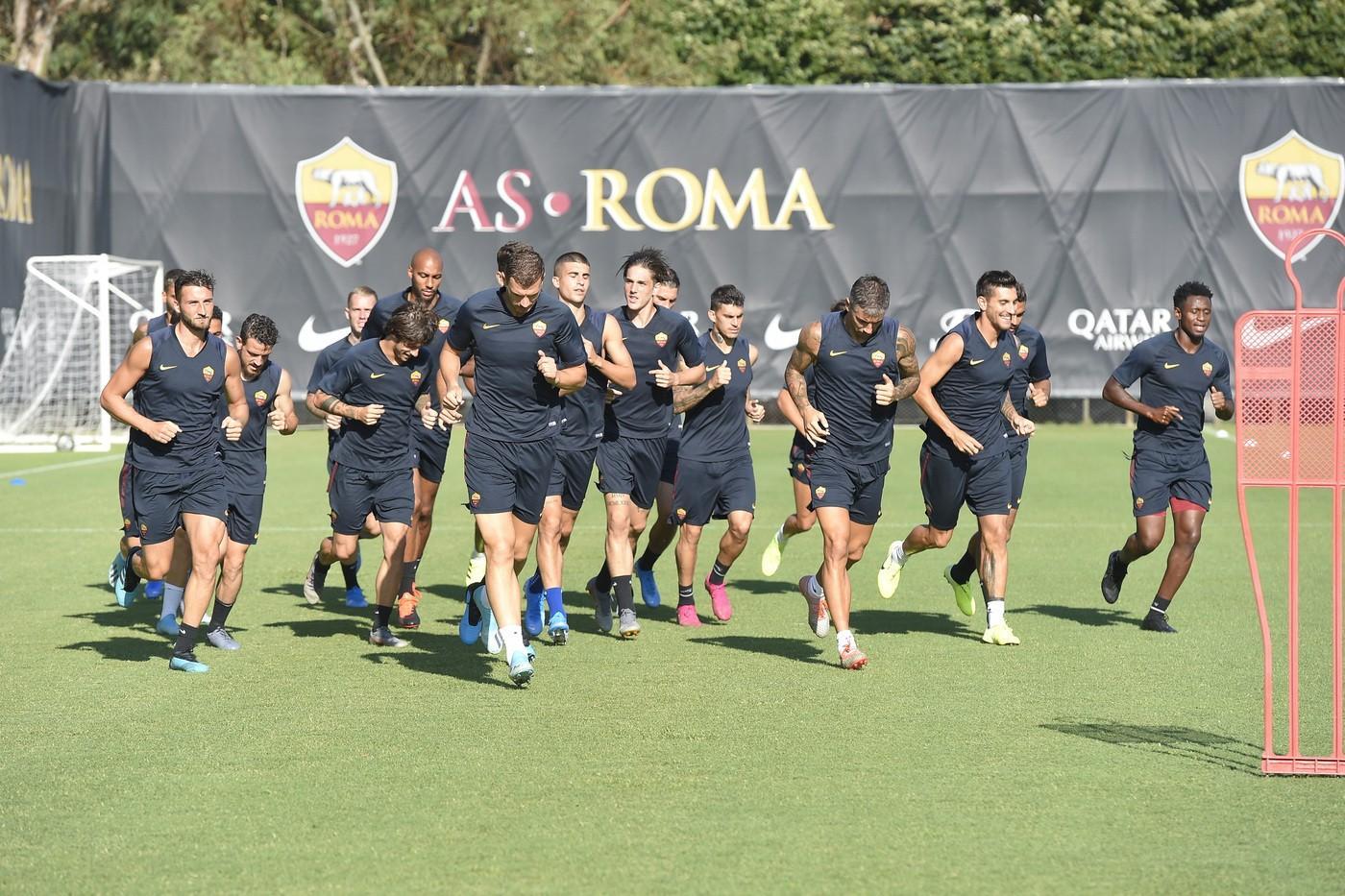 La Roma si allena a Trigoria, di LaPresse