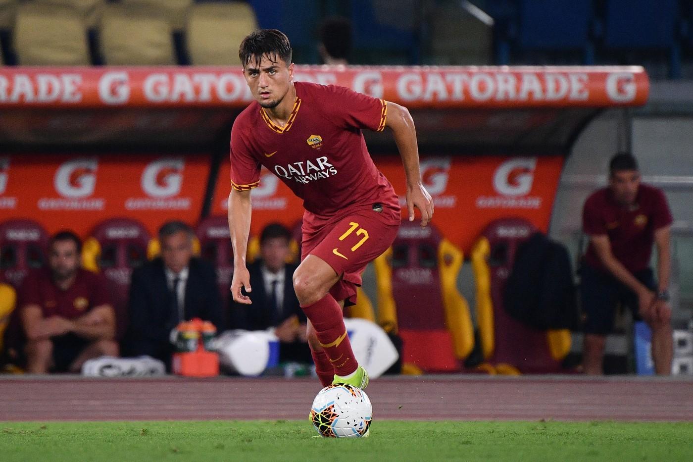 Cengiz  Ünder nella gara contro il Genoa, di LaPresse