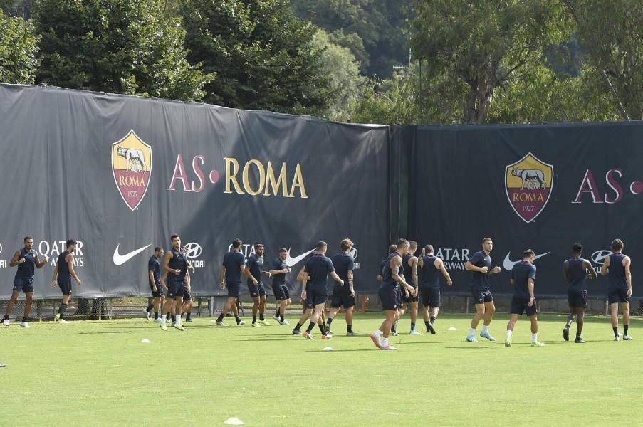 Primo allenamento della settimana per i giallorossi, di LaPresse