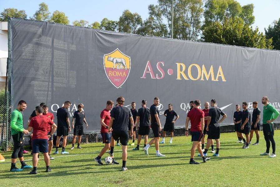 La Roma durante l'allenamento, di LaPresse