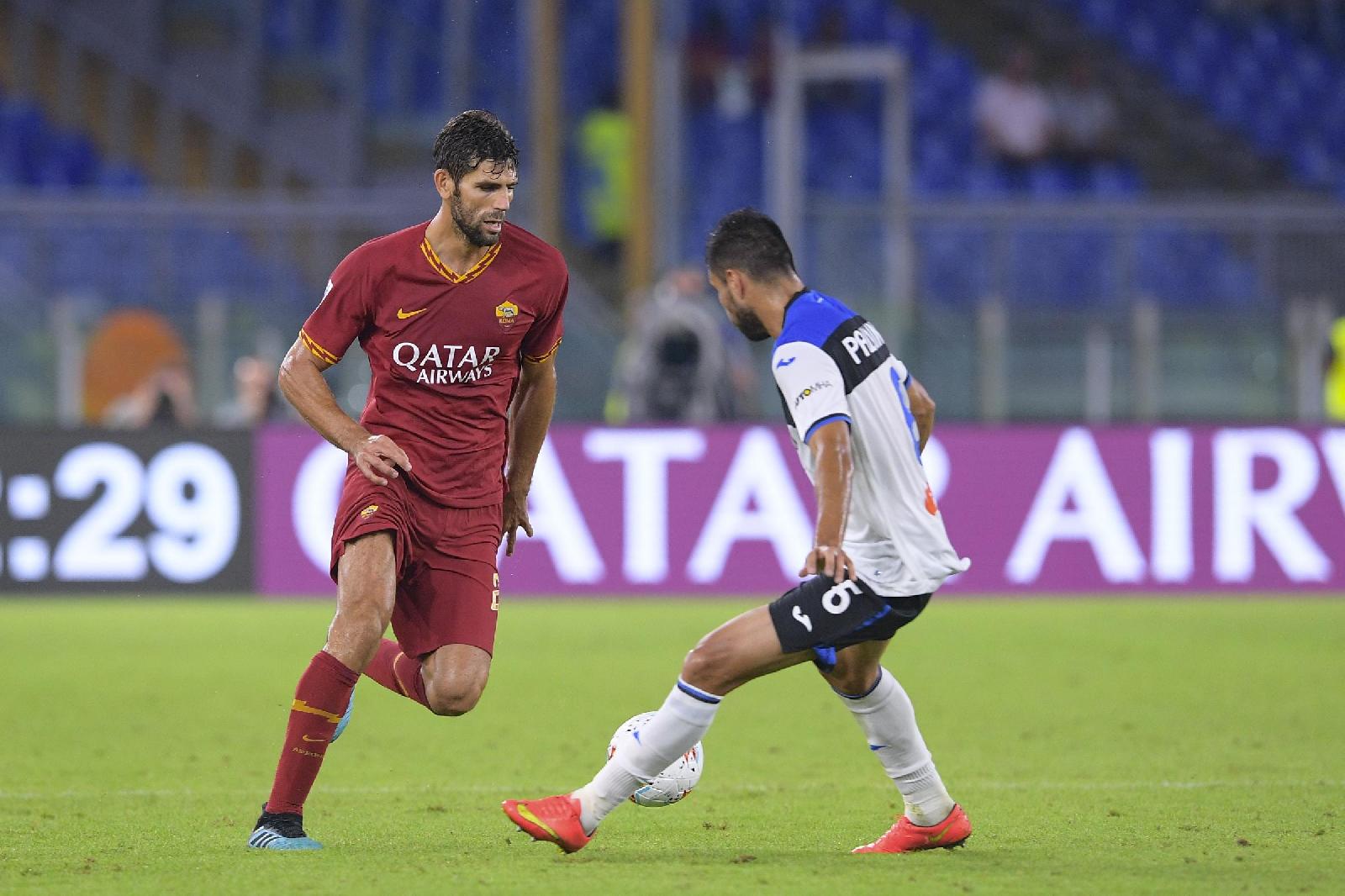 Fazio in campo contro l'Atalanta, di LaPresse