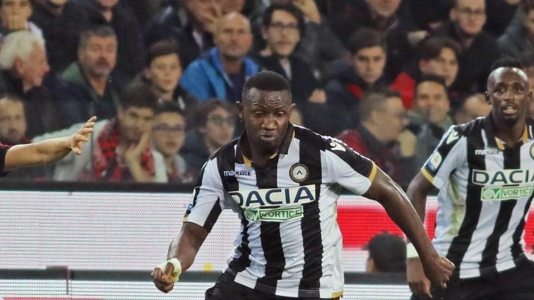 Nicholas Opoku, esterno ghanese, salterà la partita contro la Roma per espulsione, di LaPresse
