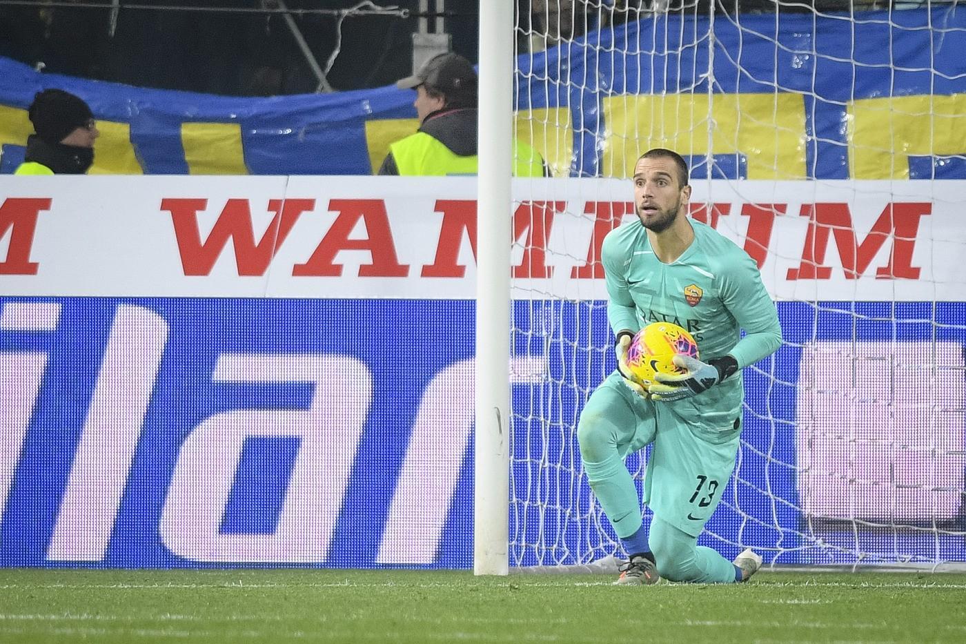 Pau Lopez durante Parma-Roma, di LaPresse