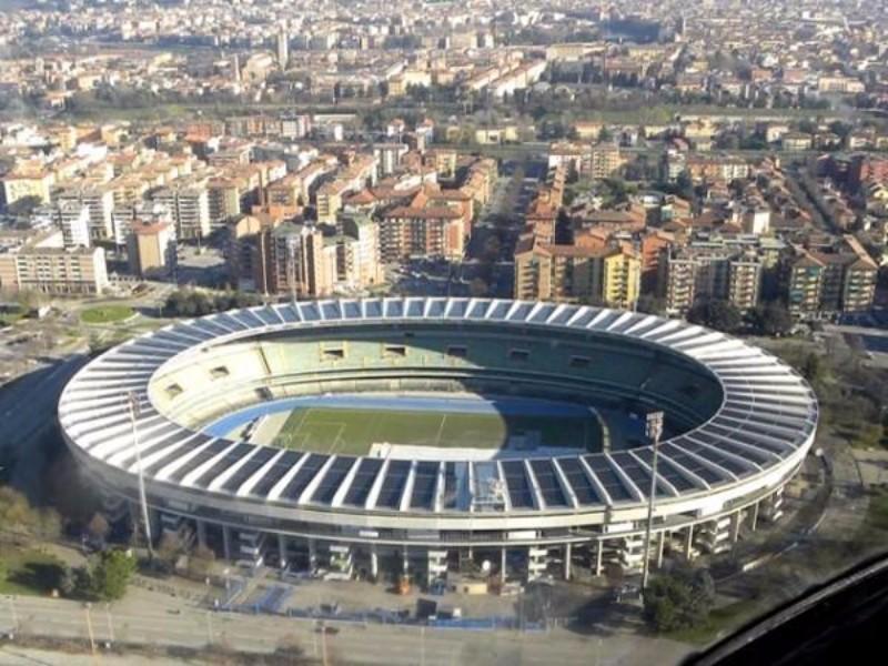 Lo stadio Marcantonio Bentegodi dall'alto