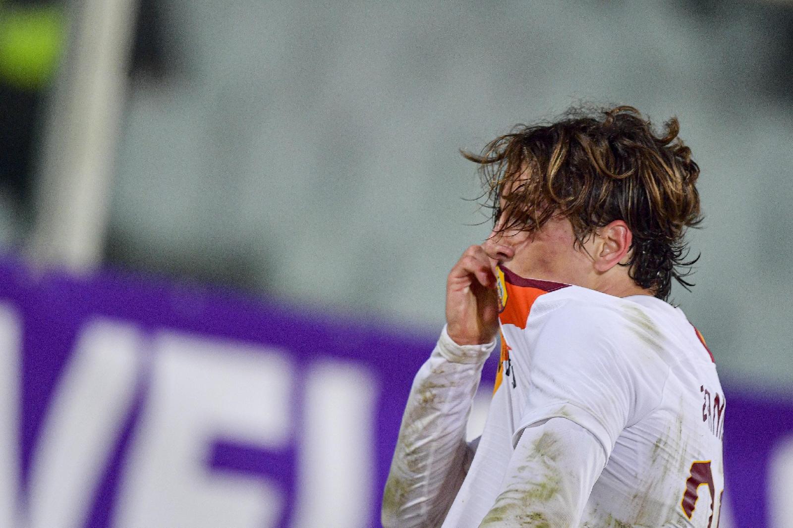 Zaniolo bacia la maglia dopo il gol del 4-1 alla Fiorentina, di LaPresse