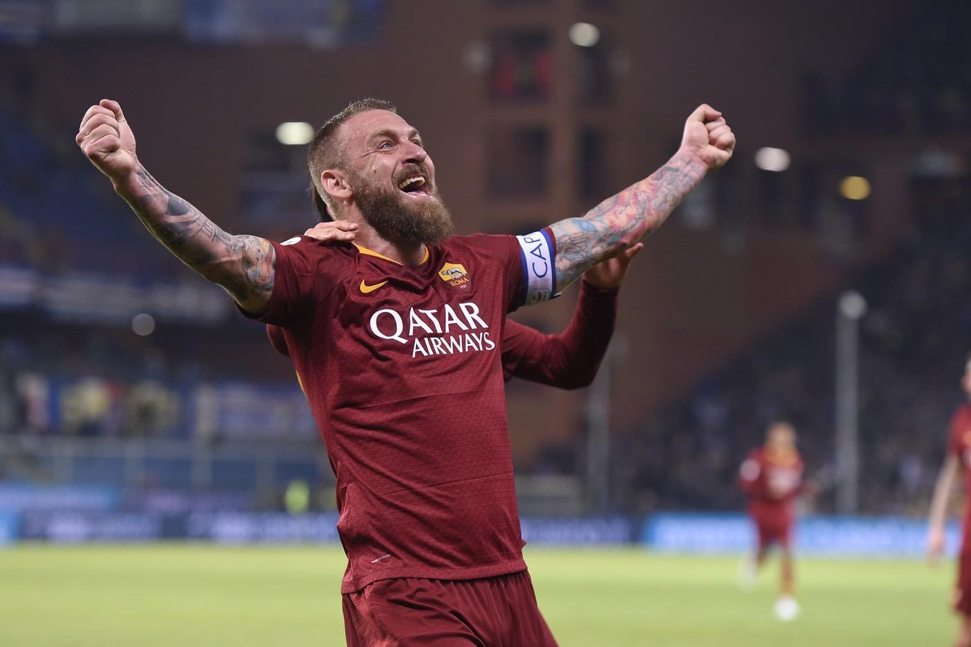 Centrocampista centrale: De Rossi, di LaPresse