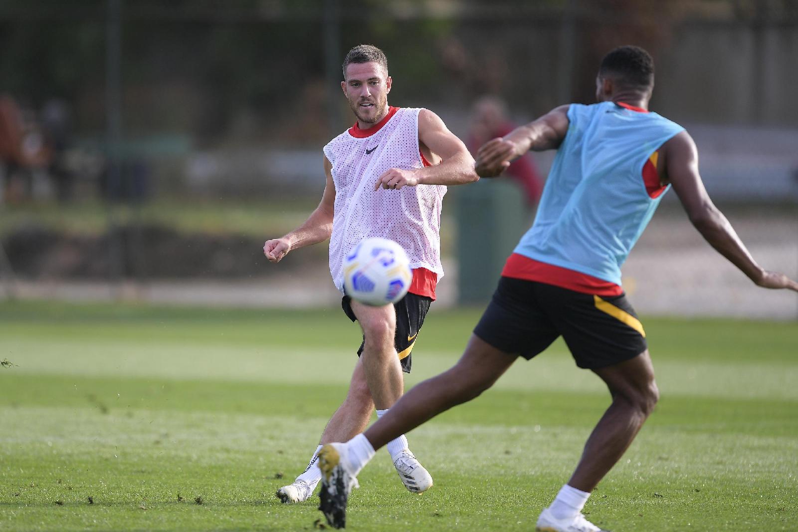 Veretout in allenamento a Trigoria, di LaPresse