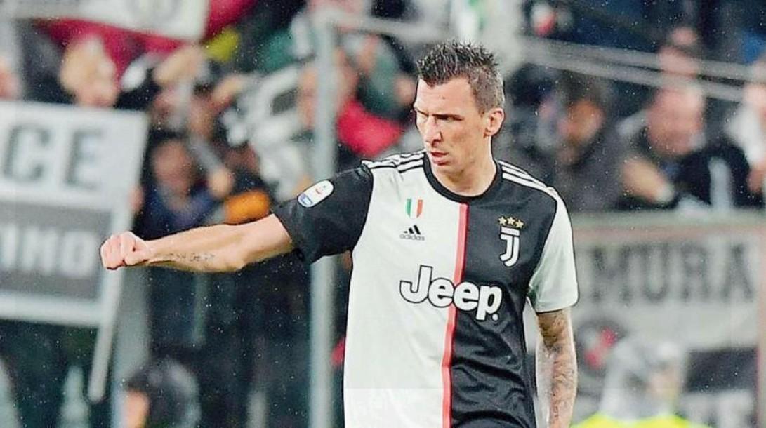 Mario Mandzukic con la maglia della Juventus, di LaPresse