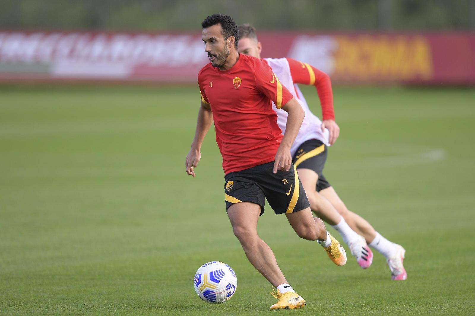 Pedro in azione a Trigoria, di LaPresse