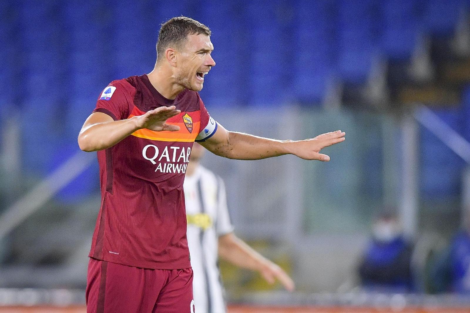 Dzeko, l'unico presente tra i titolari nei precedenti col Benevento, di LaPresse