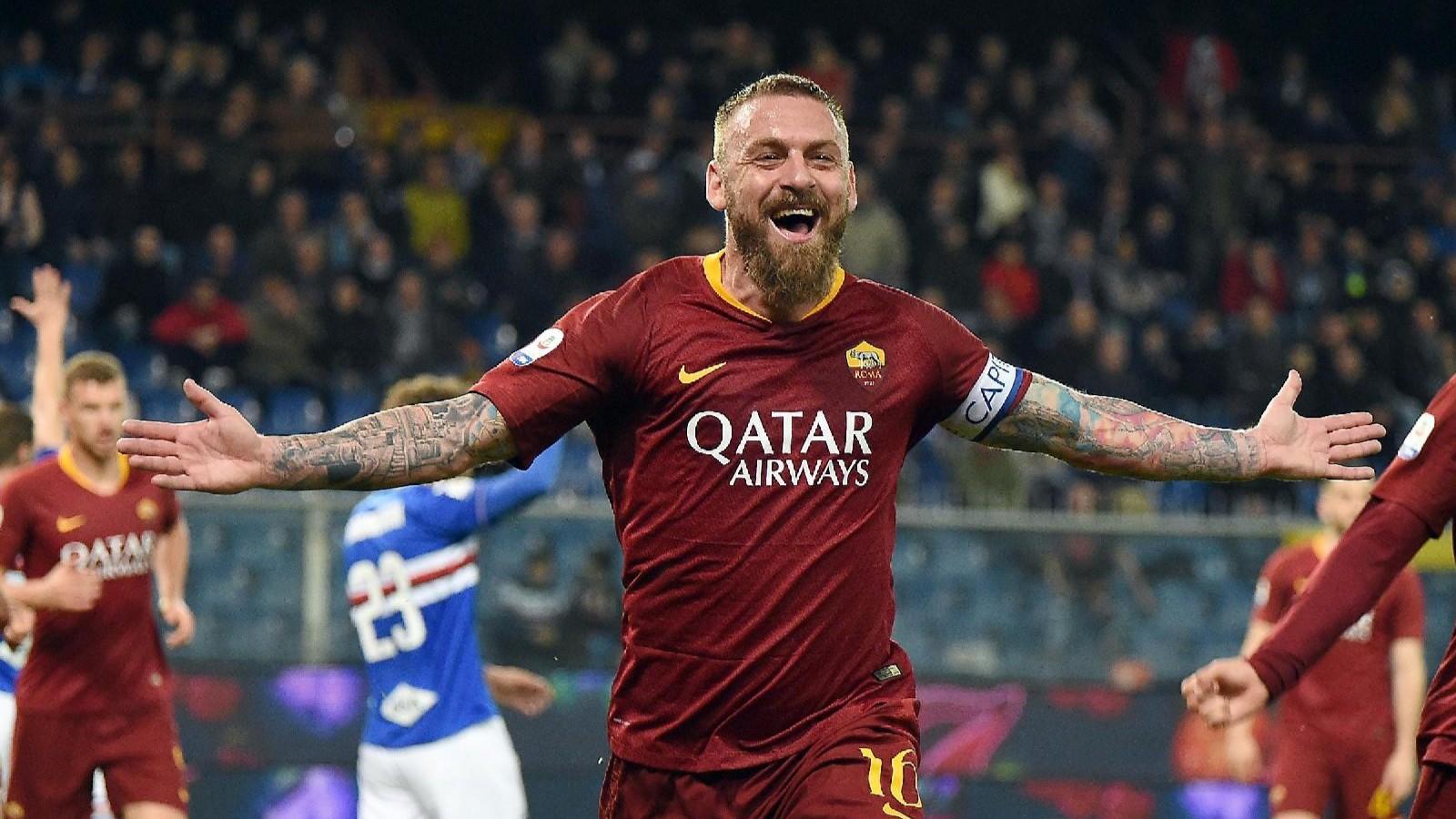 Daniele De Rossi in giallorosso, di LaPresse