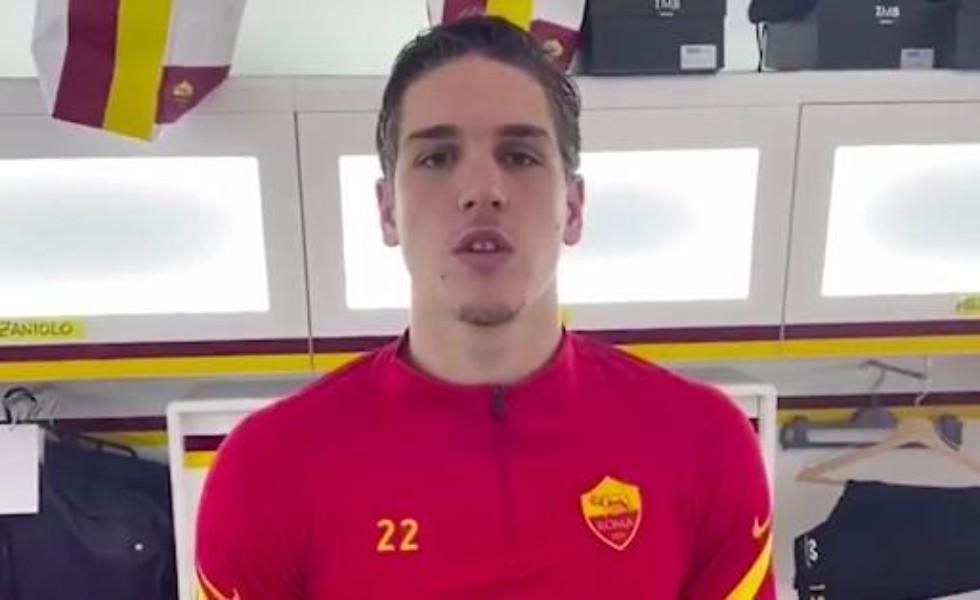 Zaniolo nel video messaggio pubblicato dalla Roma