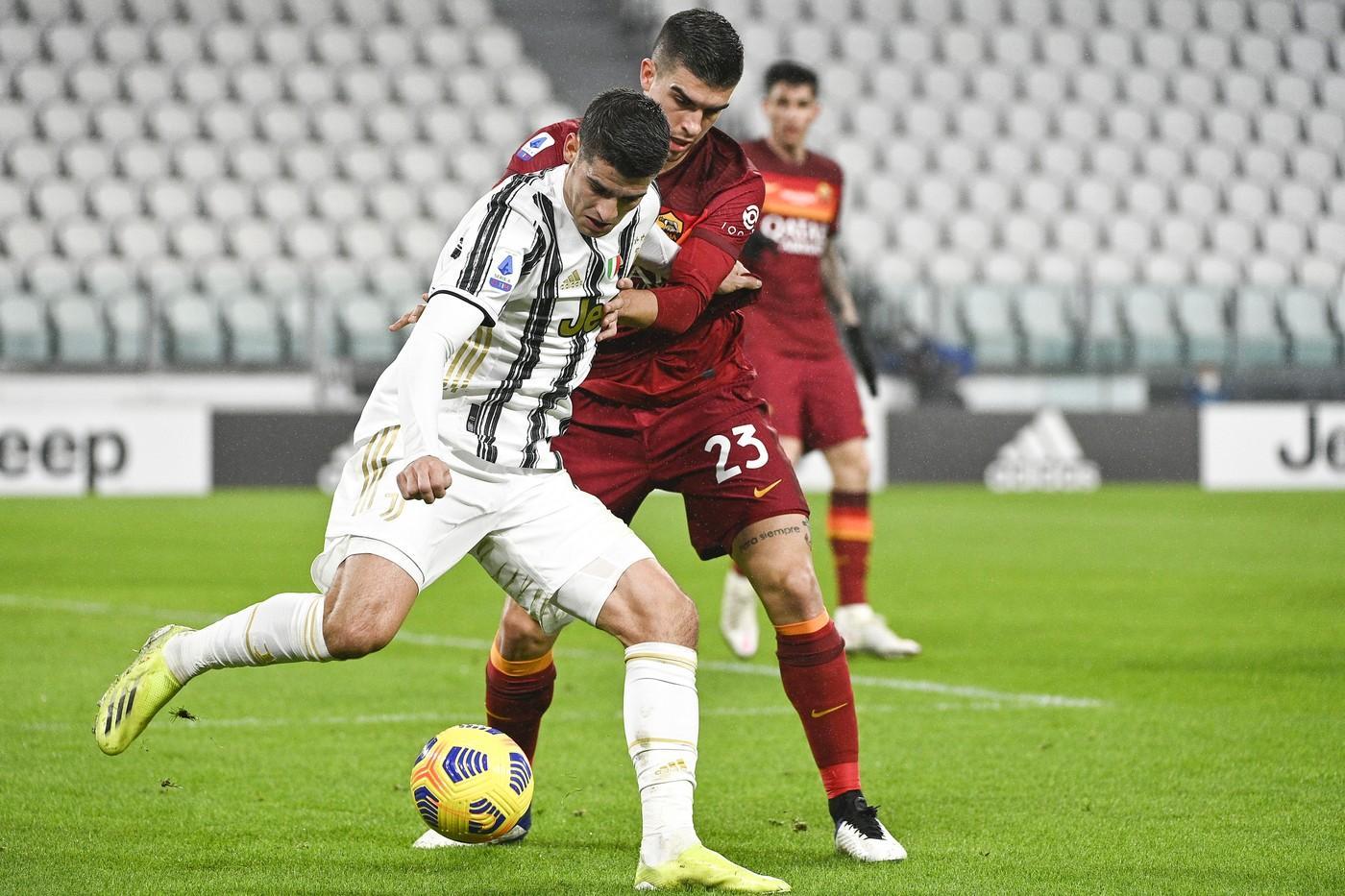 Morata e Mancini in Juventus-Roma, di LaPresse