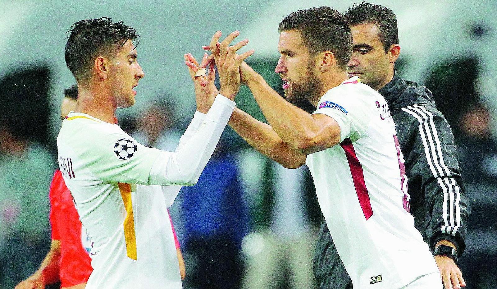 Lorenzo Pellegrini e Kevin Strootman (Foto Mancini)