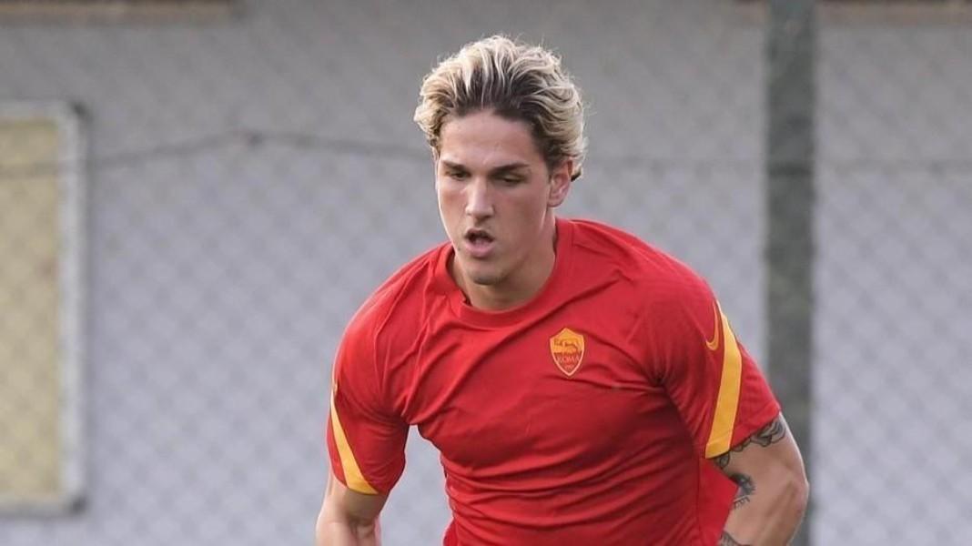 Nicolò Zaniolo in allenamento a Trigoria, di LaPresse