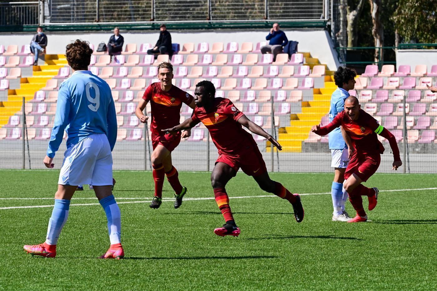 Felix Afena-Gyan con la maglia della Roma Under 18, di LaPresse