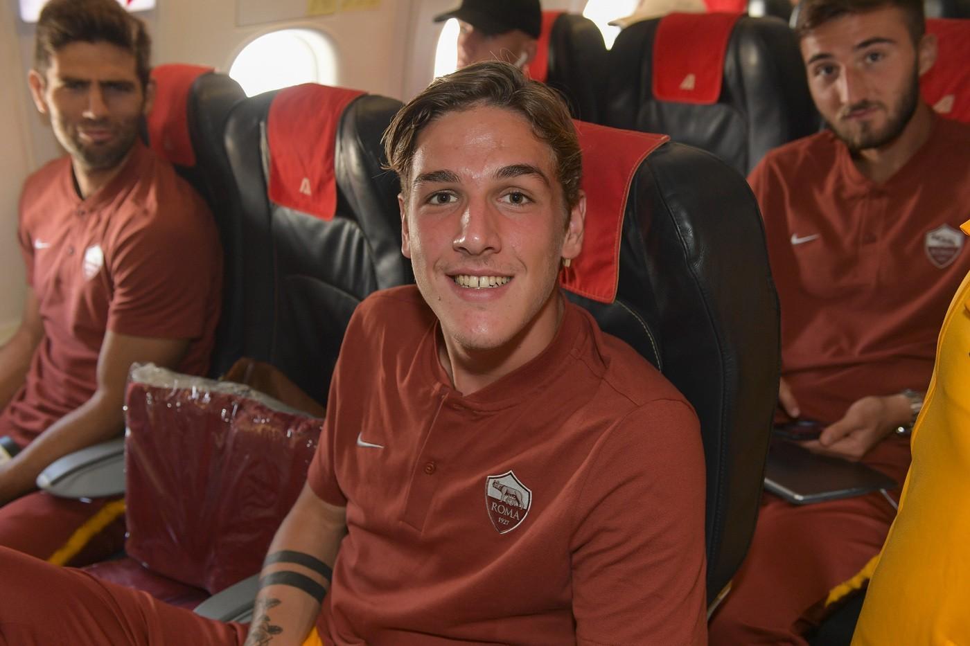 Zaniolo in aereo, di LaPresse