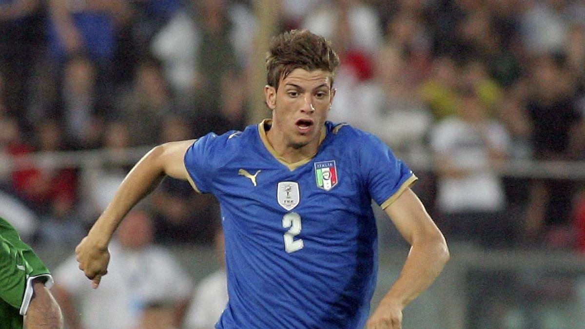 Santon in azzurro, di LaPresse