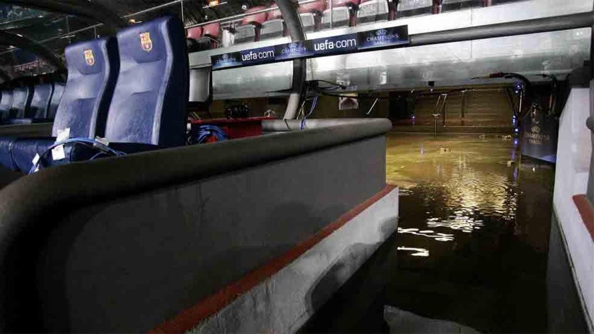 Il tunnel che porta al campo da gioco (foto: sport.es)