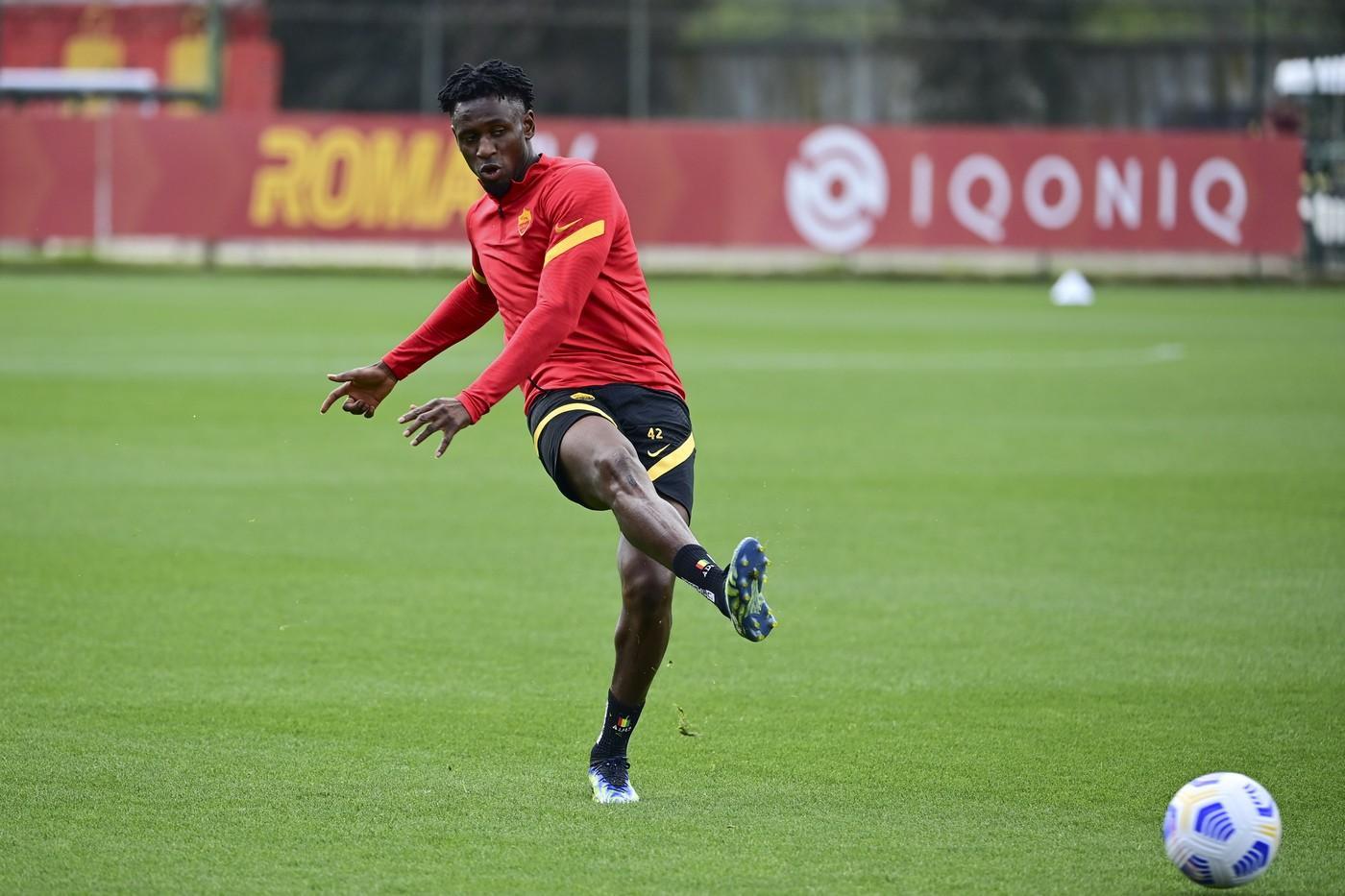 Amadou Diawara in allenamento a Trigoria, di LaPresse