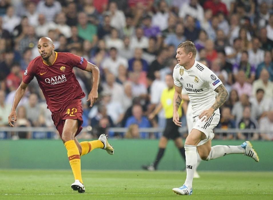 Steven Nzonzi e Toni Kroos, di LaPresse