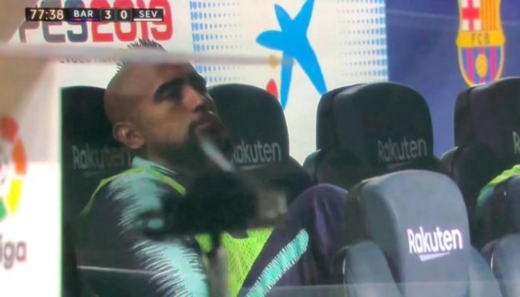 Arturo Vidal in panchina contro il Siviglia