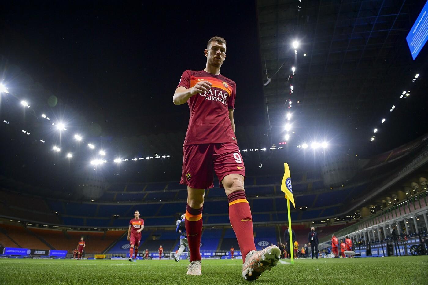 Edin Dzeko a San Siro, di LaPresse