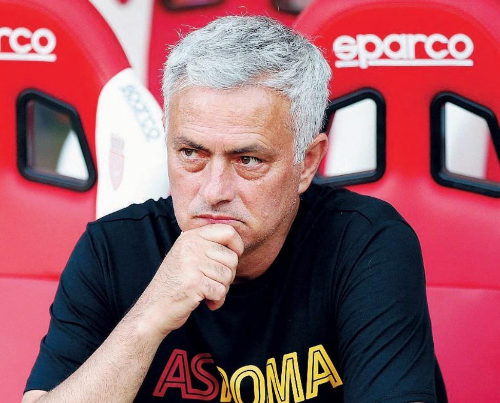 L'allenatore della Roma José Mourinho (As Roma via Getty Images) 