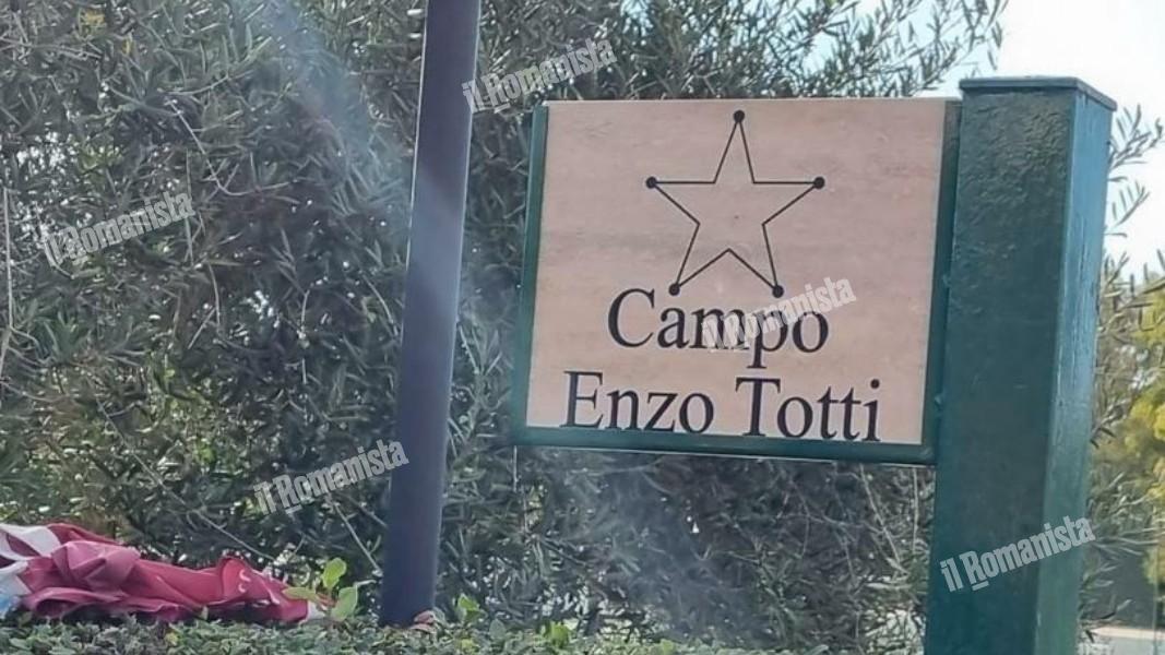 FOTO - Alla Longarina intitolato un campo a Enzo Totti©Mancini