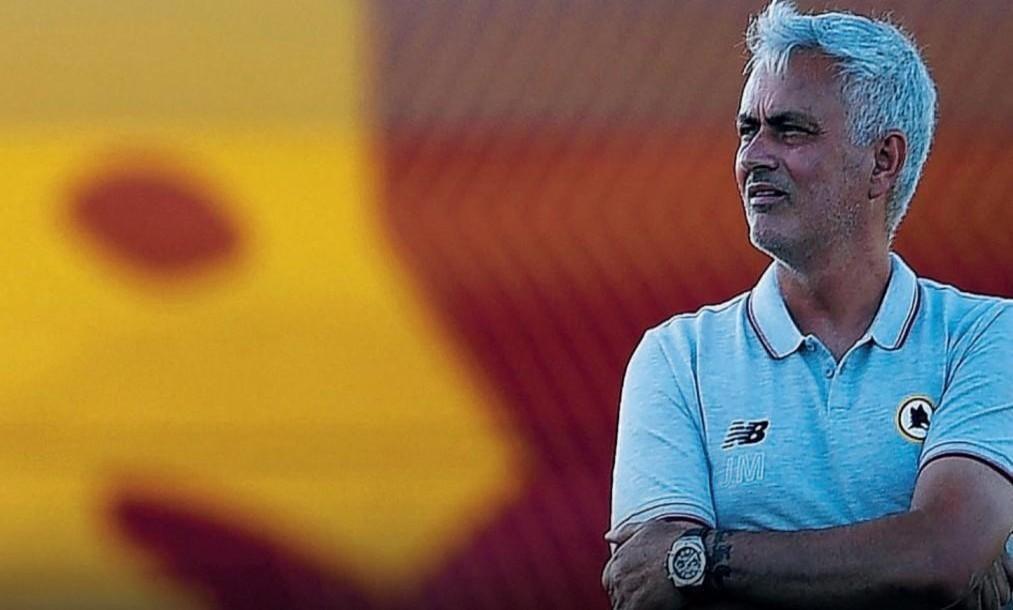 José Mourinho a Trigoria  (As Roma via Getty Images) 