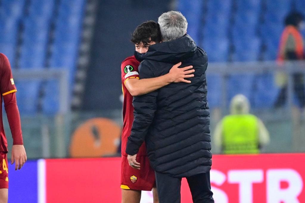 Filippo Missori abbraccia José Mourinho (Getty Images)