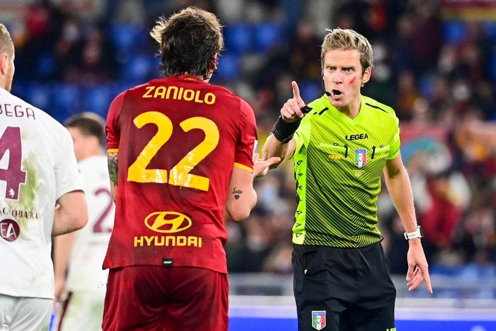 Chiffi discute con Zaniolo durante Roma-Torino (Getty Images) 