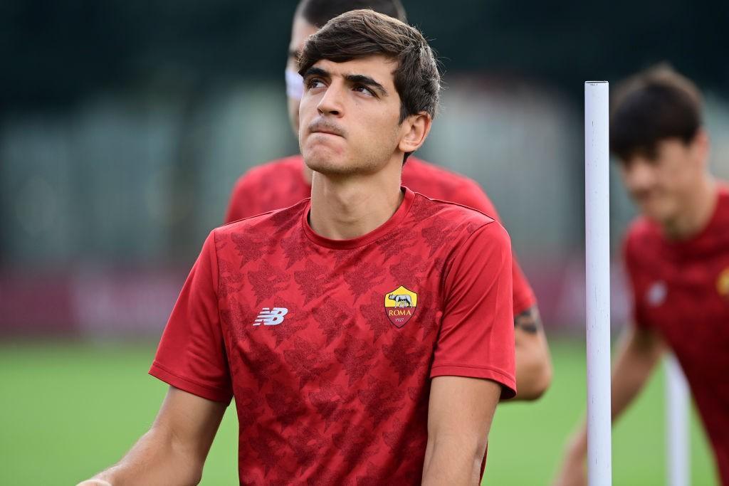 Villar in allenamento con la maglia giallorossa (As Roma via Getty Images) 