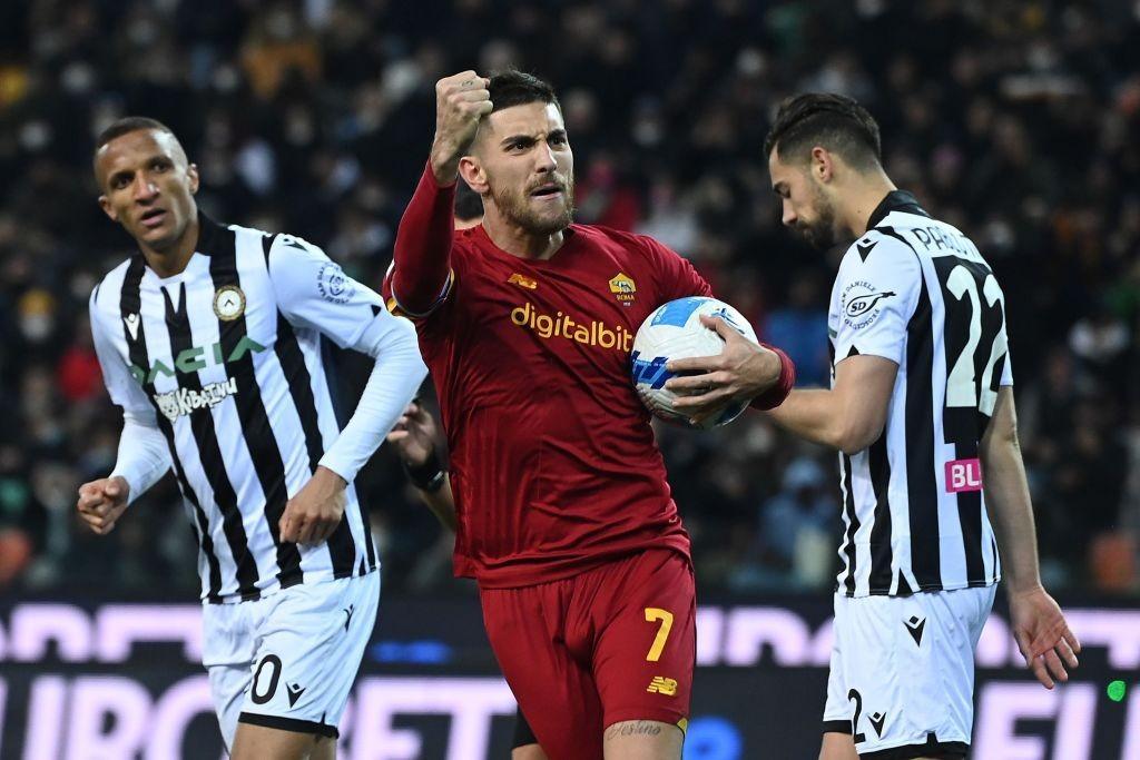 Pellegrini esulta dopo il gol (Getty Images) 