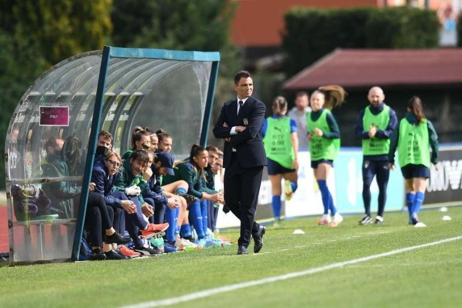 L'allenatore della Nazionale Femminile Under 19, Enrico Maria Sbardella (Getty Images) 