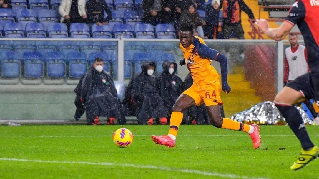 Felix segna il gol dello 0-1 a Marassi contro il Genoa (As Roma via Getty Images)