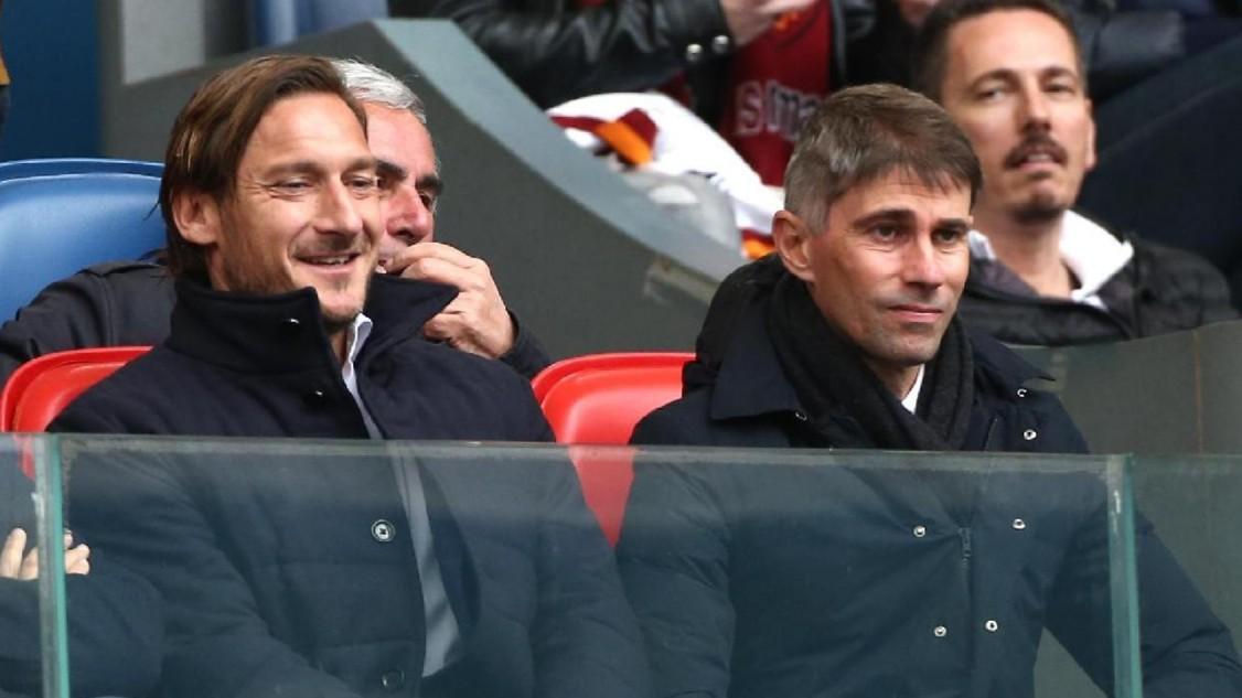 La dirigenza giallorossa in tribuna contro l'Udinese ©Mancini