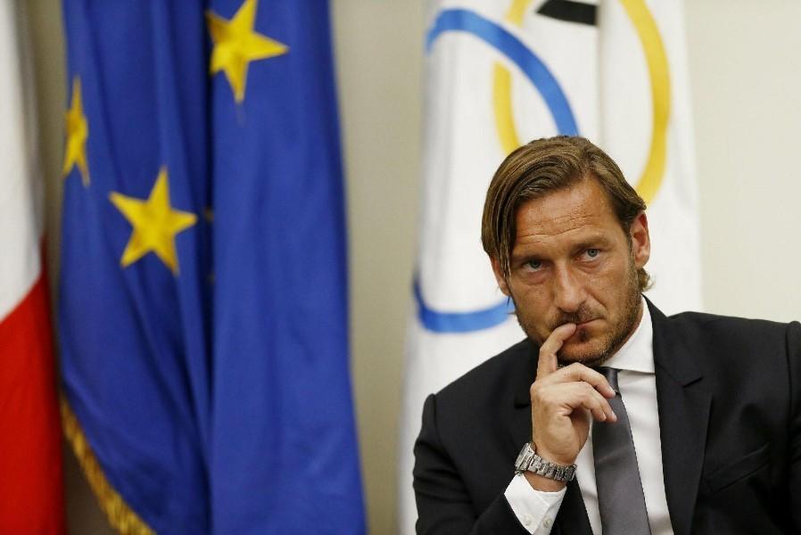 Francesco Totti durante la conferenza stampa al Coni, di LaPresse