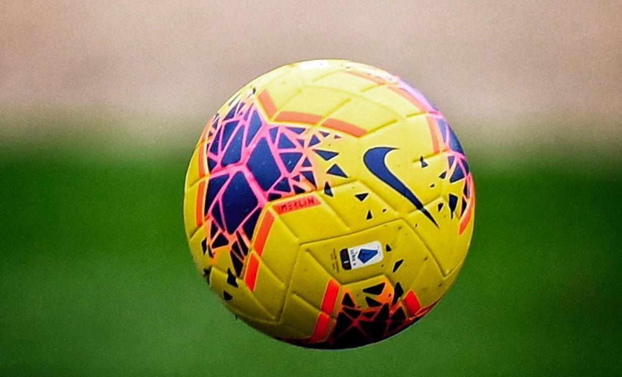 FOTO - Ecco il nuovo pallone invernale della Serie A: debutta in Roma-Napoli