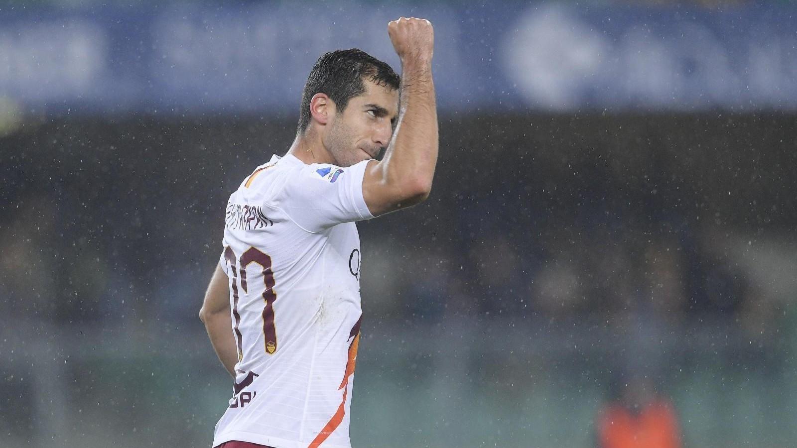 Mkhitaryan esulta per il gol contro il Verona ©LaPresse