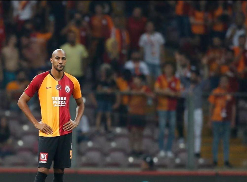 Nzonzi con la maglia del Galatasaray 