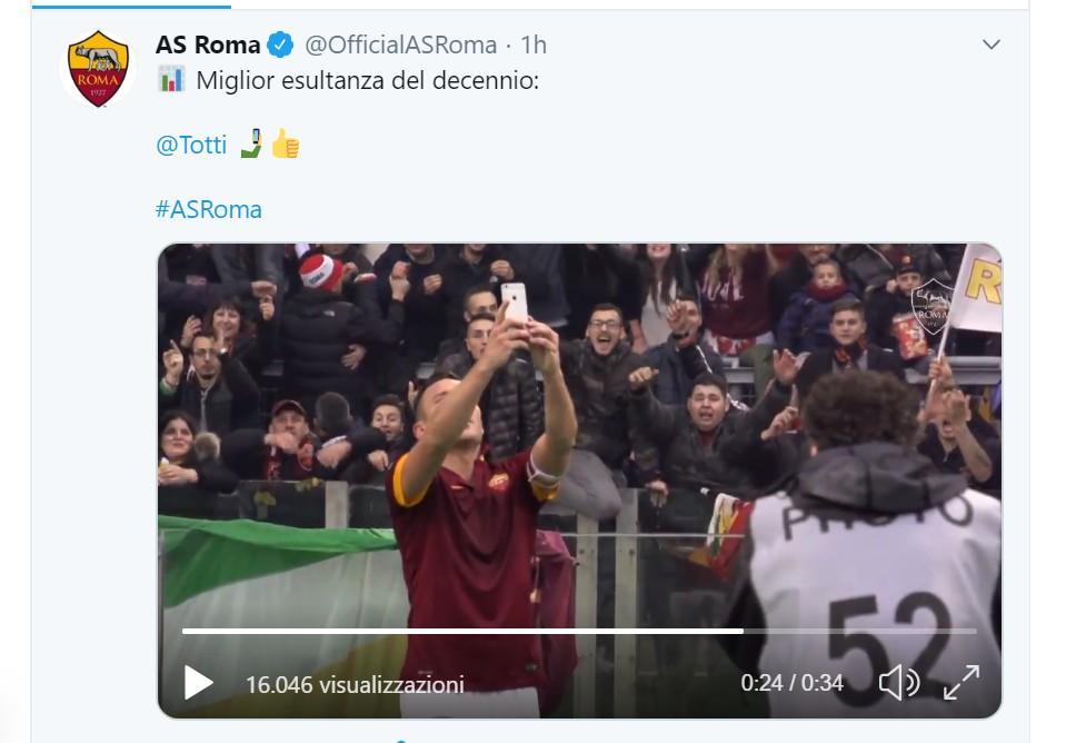 VIDEO - Il selfie di Totti al derby: l'esultanza del decennio per i tifosi