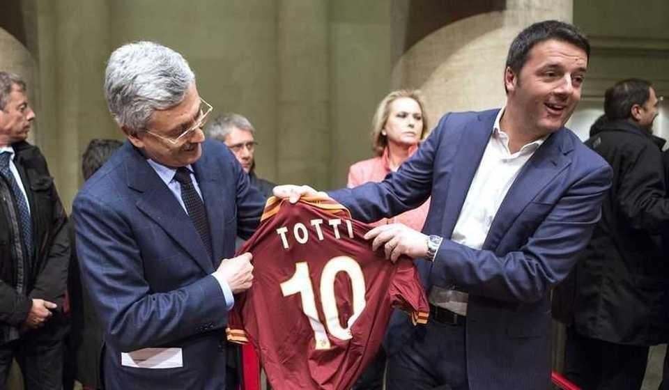 Matteo Renzi su Totti: 