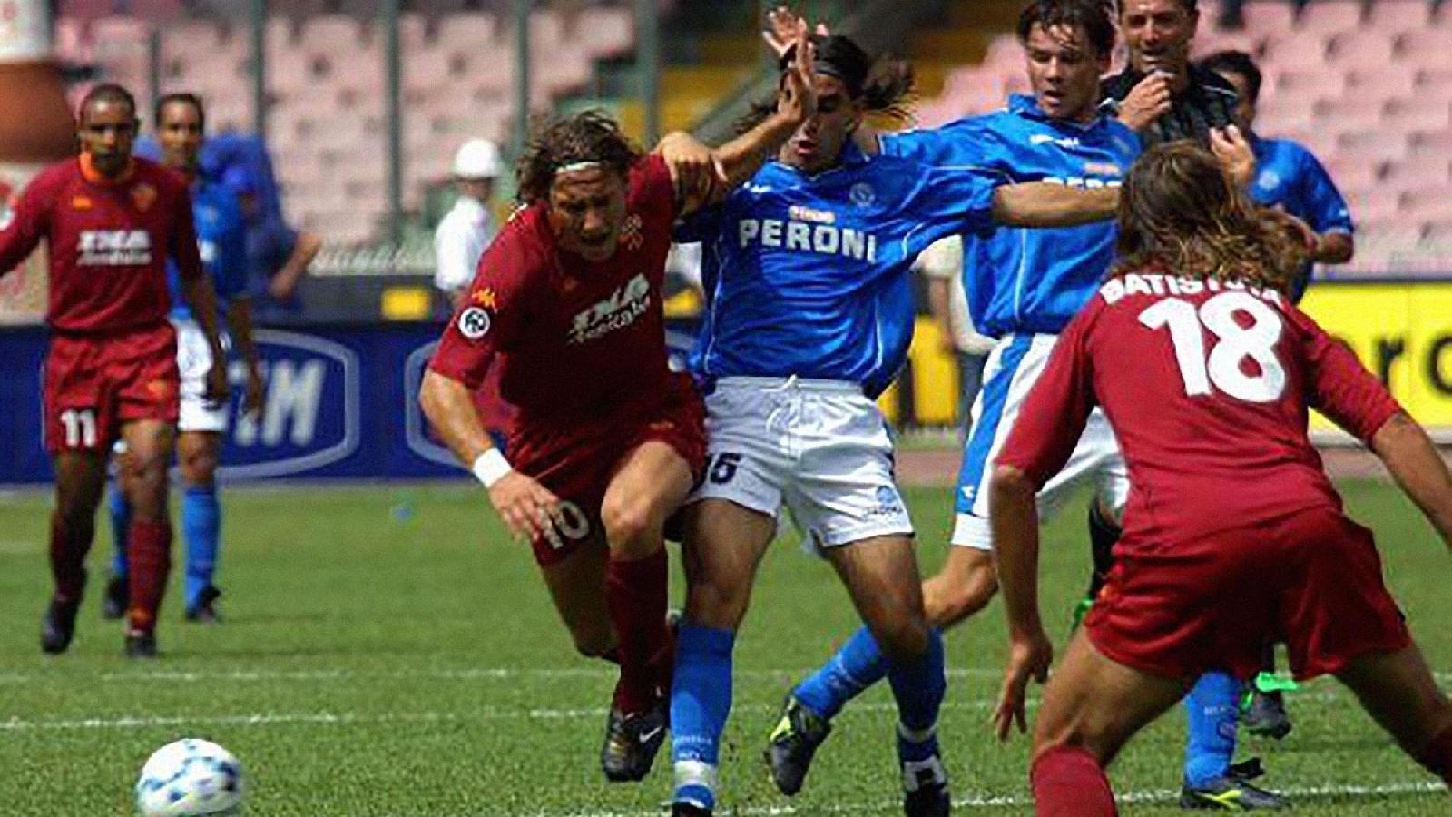 Totti Days - Napoli-Roma del 2001: mano di Dio e prove scudetto
